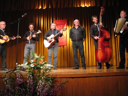 Prireditev Folklorne skupine KUD Razkrižje “Druži naju ples in petje”, 21.5.2016 19